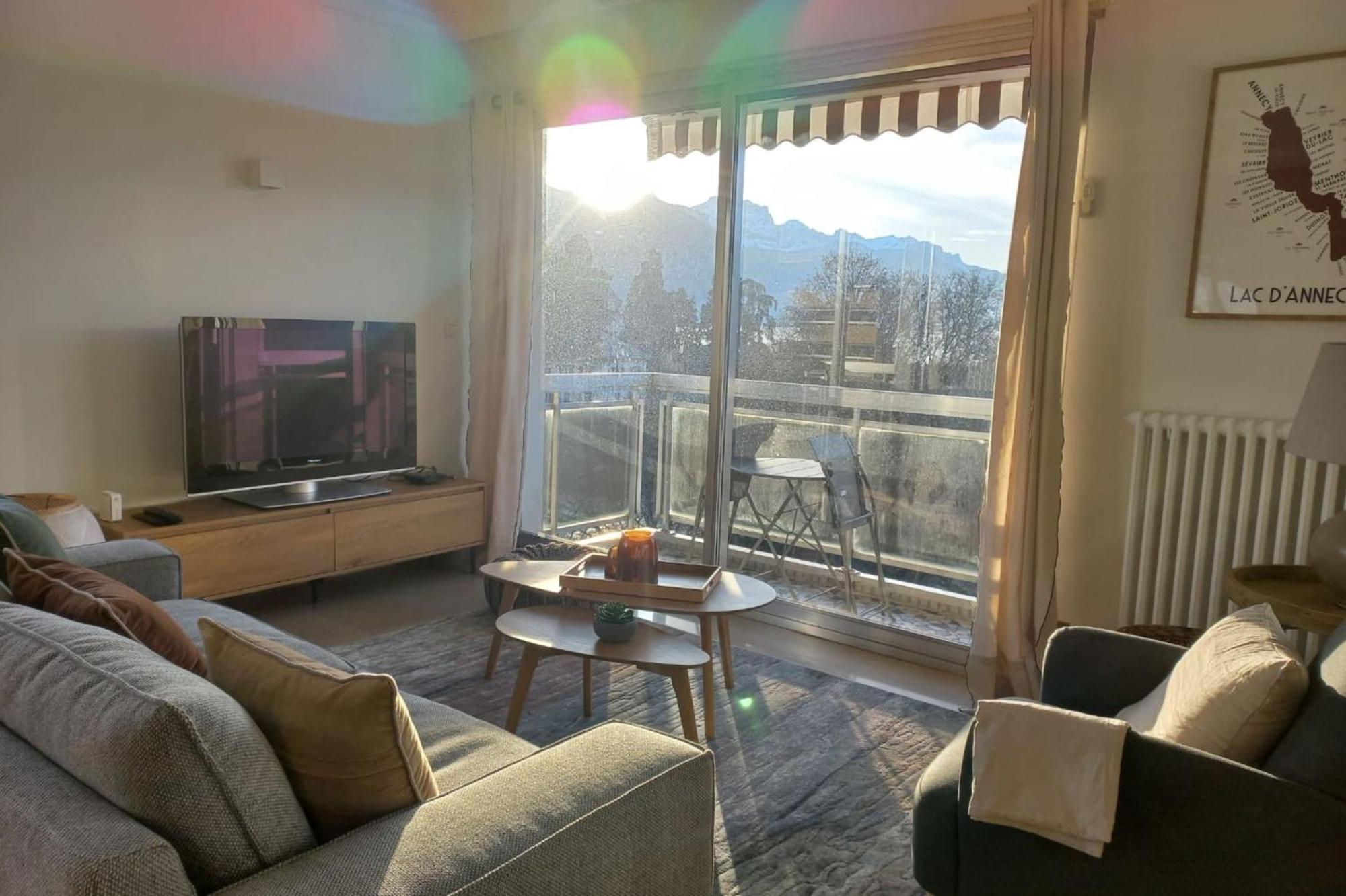 Tournette-Comfortable And Quiet Luxury Apartment Анси Екстериор снимка